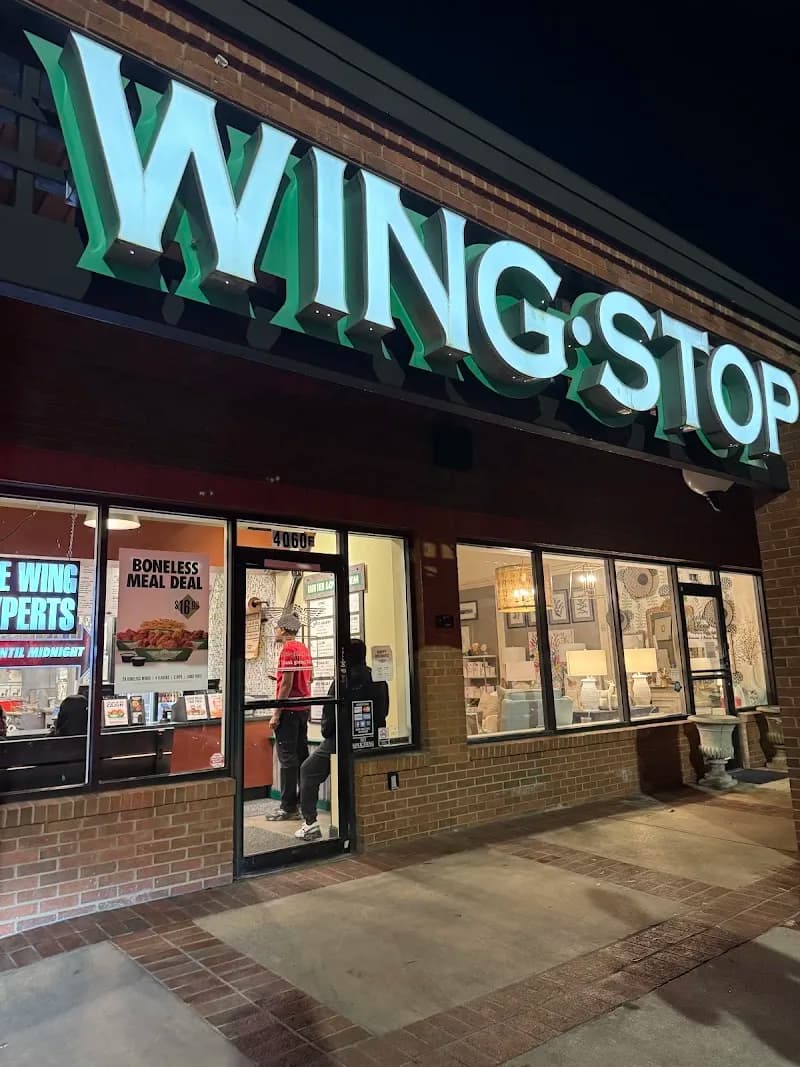 Wingstop storefront outside and inside view at 4060 Peachtree Rd in Brookhaven, Georgia
