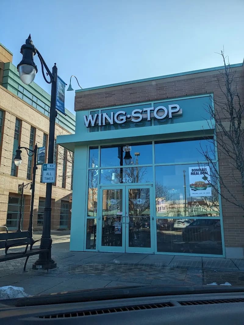 Wingstop storefront outside and inside view at 1473 Ellinwood Dr in Des Plaines, Illinois
