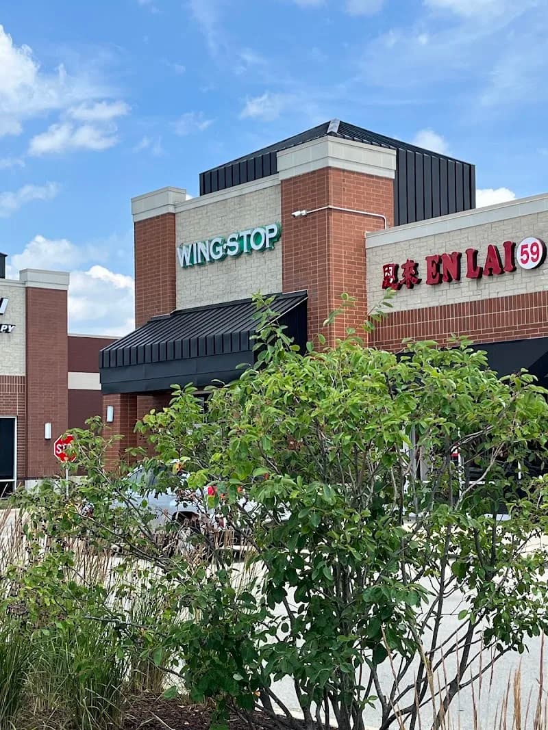 Wingstop storefront outside and inside view at 968 Brook Forest Ave in Shorewood, Illinois